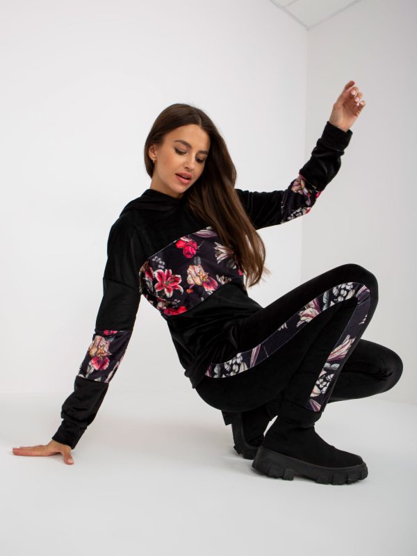 Wholesale Women's Black Velour Set with Floral Pattern RUE PARIS