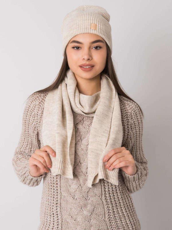 Wholesale Beige knitted set for winter RUE PARIS