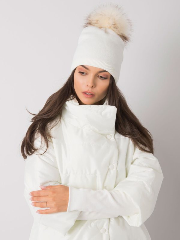 Wholesale White Insulated Women's Hat with Tassel