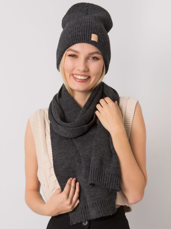 Wholesale Dark gray knitted set for winter RUE PARIS