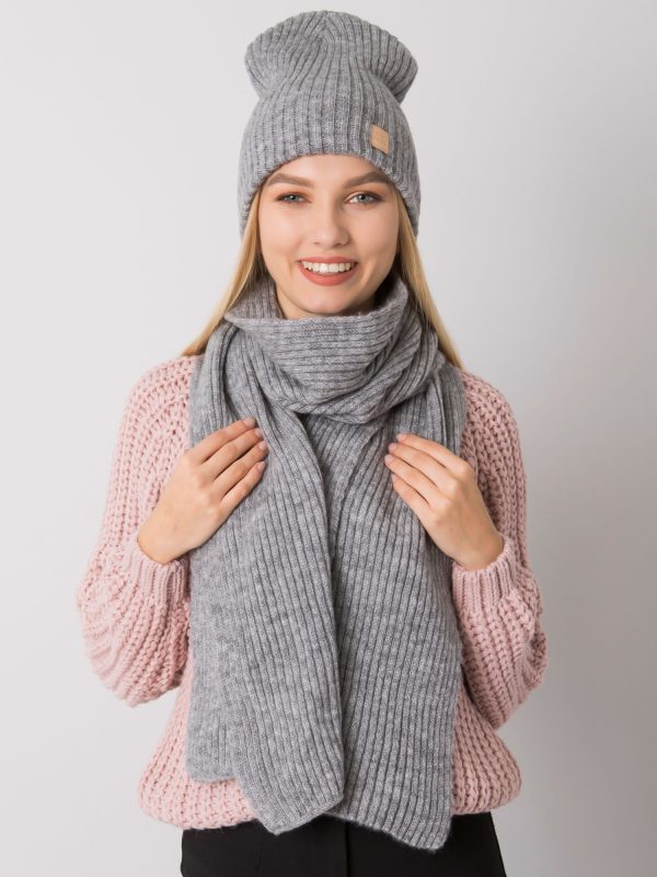 Wholesale Gray winter set hat and scarf RUE PARIS