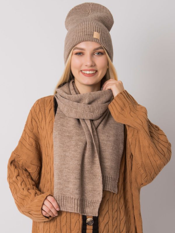 Wholesale Dark beige knitted set for winter RUE PARIS