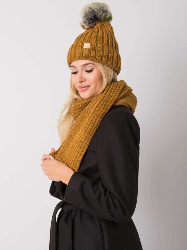 Wholesale Dark yellow winter set with hat and scarf Rubby RUE PARIS