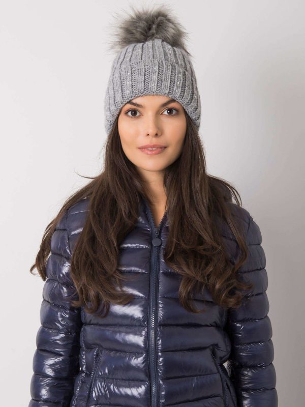 Wholesale Gray winter hat with applique