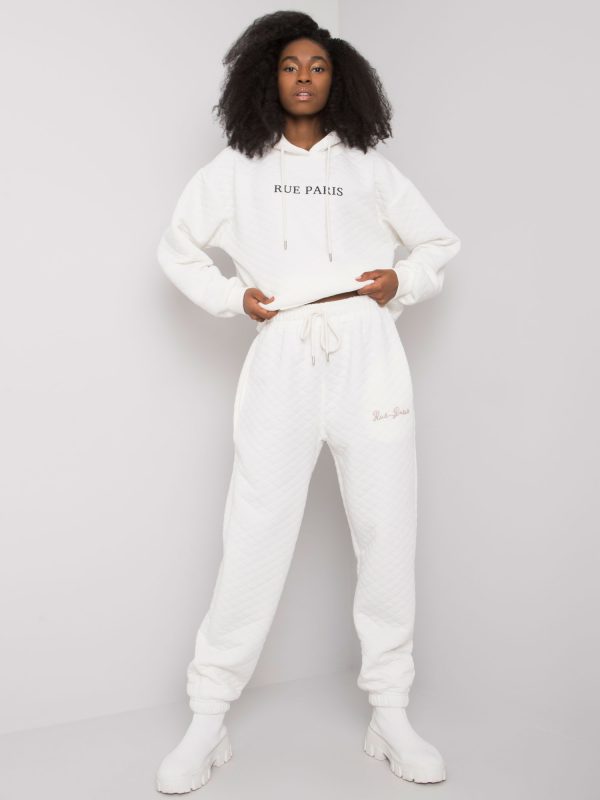 Wholesale Ecru sweatpants with quilting Naomi RUE PARIS