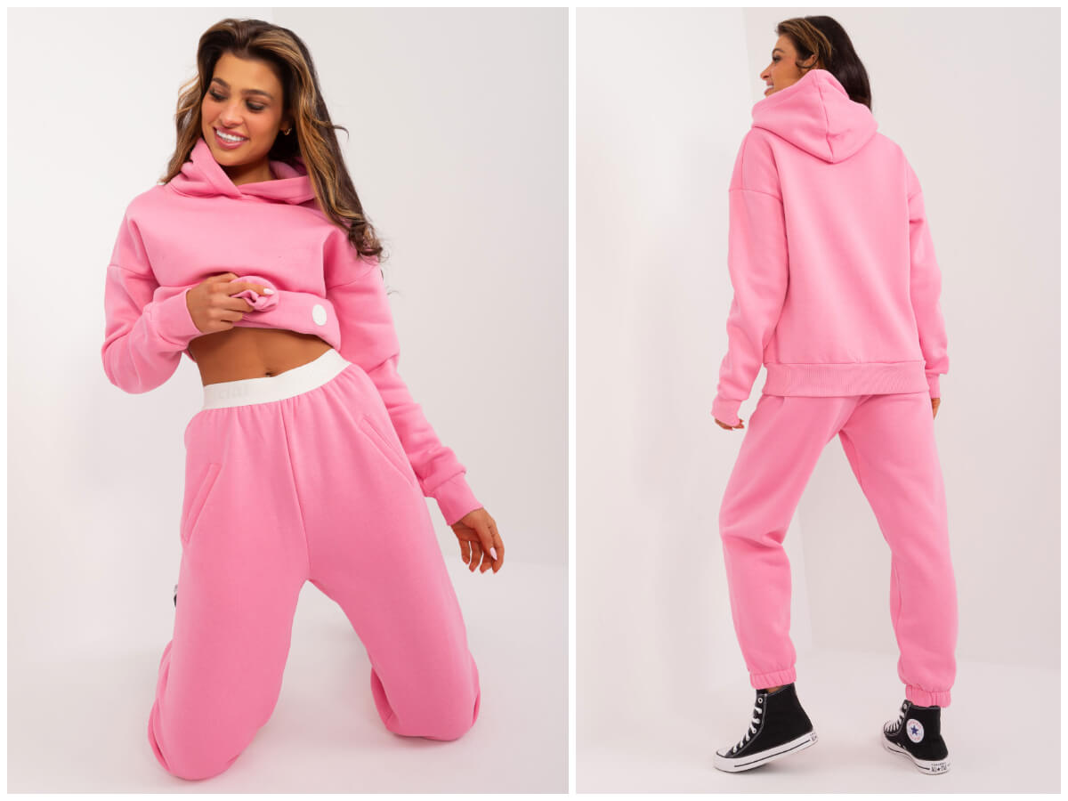 Loose women’s tracksuit set with sweatshirt – the most fashionable urban look